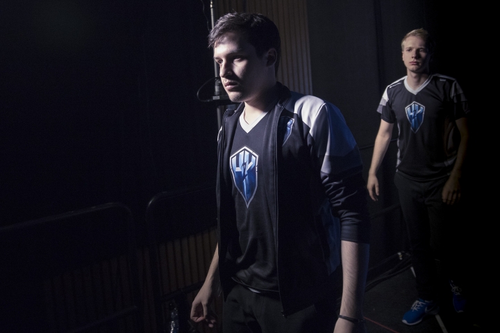 LoL : Les meilleurs joueurs sans équipe après une semaine de Mercato - S8